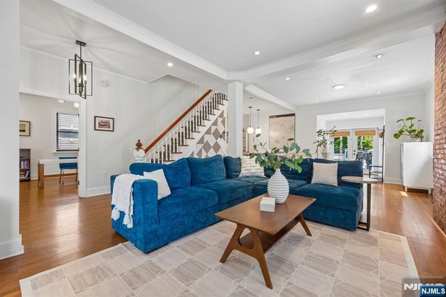 63 Ridge Road, Rutherford, NJ 07070