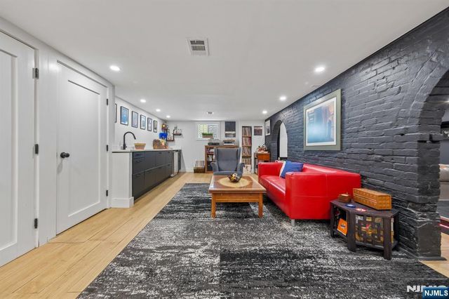 63 Ridge Road, Rutherford, NJ 07070