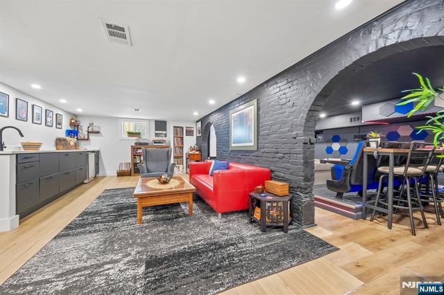 63 Ridge Road, Rutherford, NJ 07070