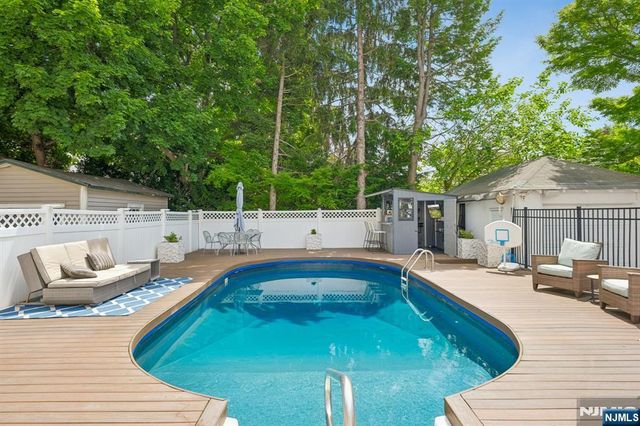 63 Ridge Road, Rutherford, NJ 07070