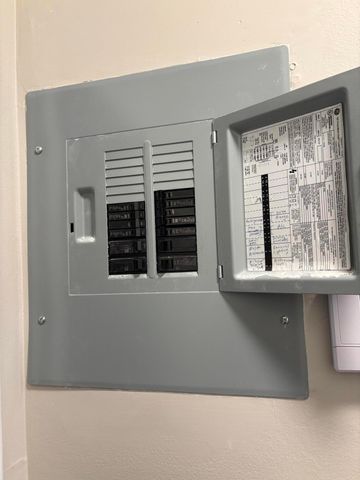 111 E Waltham, West Palm Beach, FL 33417