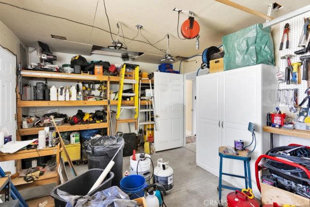 17345 Vista Street, Hesperia, CA 92345