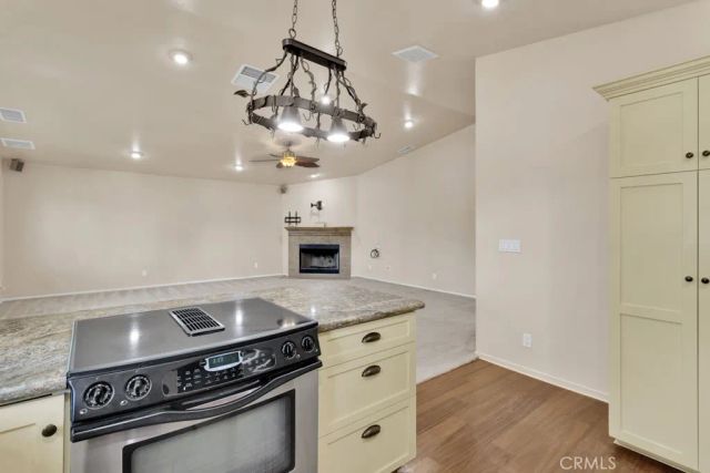 17345 Vista Street, Hesperia, CA 92345