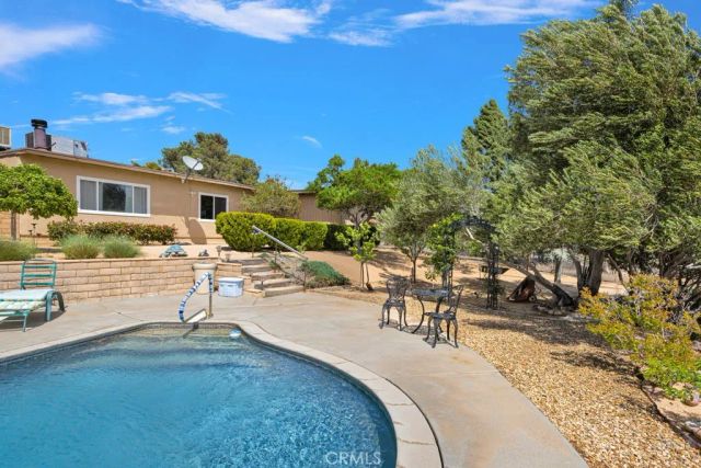 17345 Vista Street, Hesperia, CA 92345