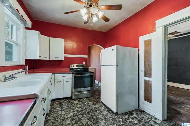 616 52ND STREET S, Birmingham, AL 35212