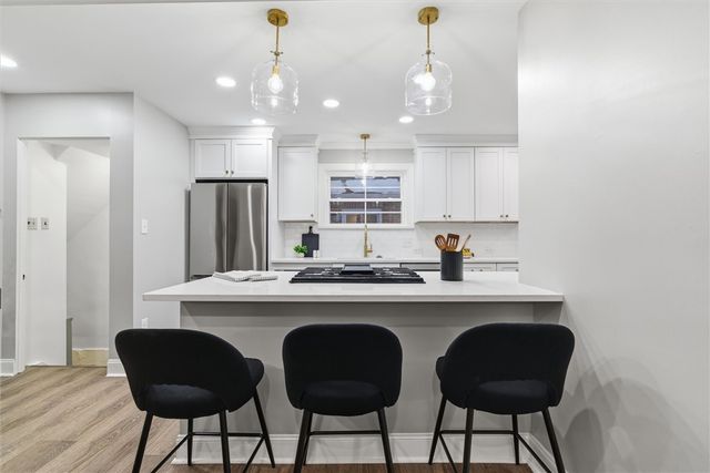 6628 Wilkins Ave, Squirrel Hill, PA 15217