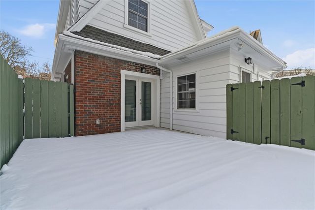 6628 Wilkins Ave, Squirrel Hill, PA 15217