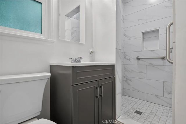 10639 Saloma, Mission Hills (san Fernando), CA 91345