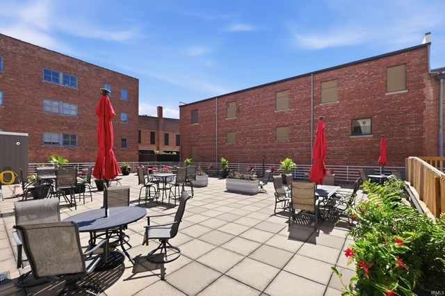 113 W Wayne St Apt 310, Fort Wayne, IN 46802