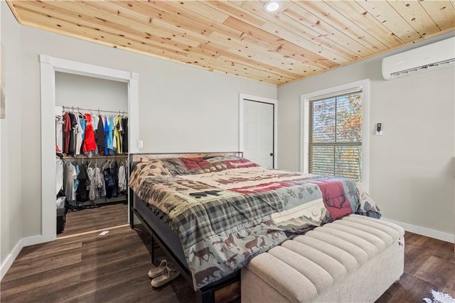 6144 Parliament Drive, Harrison, AR 72601