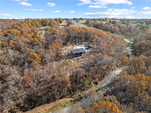 6144 Parliament Drive, Harrison, AR 72601