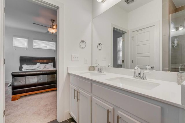 7100 Kane ST, Austin, TX 78741