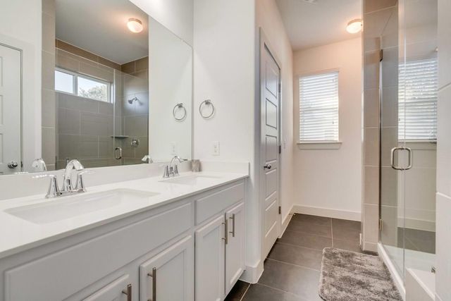 7100 Kane ST, Austin, TX 78741