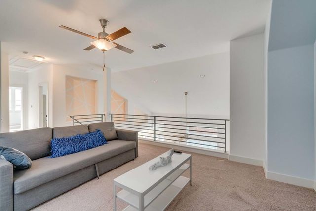 7100 Kane ST, Austin, TX 78741