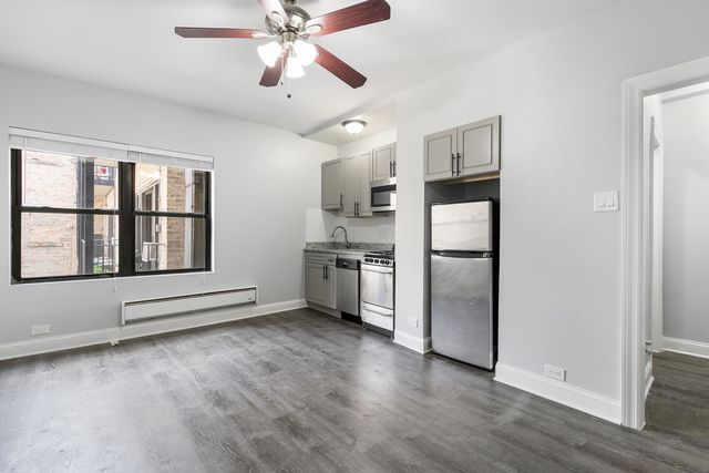 4555 N Malden Street 218, Chicago, IL 60640