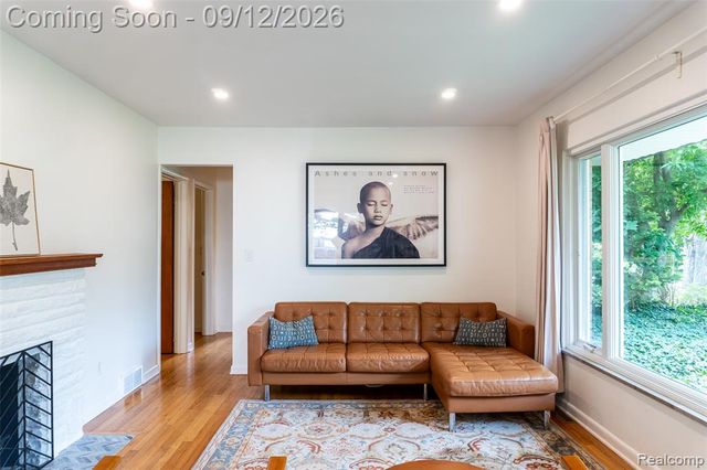 2036 Delafield Drive, Ann Arbor, MI 48105