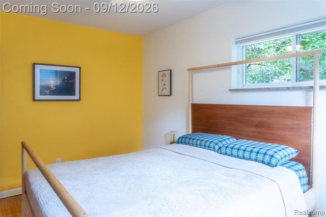 2036 Delafield Drive, Ann Arbor, MI 48105