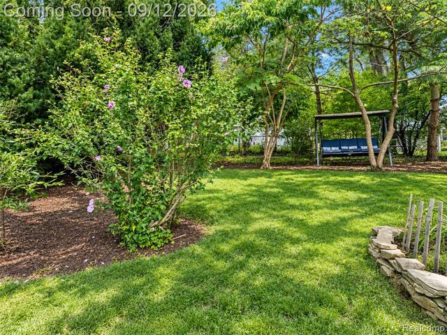 2036 Delafield Drive, Ann Arbor, MI 48105
