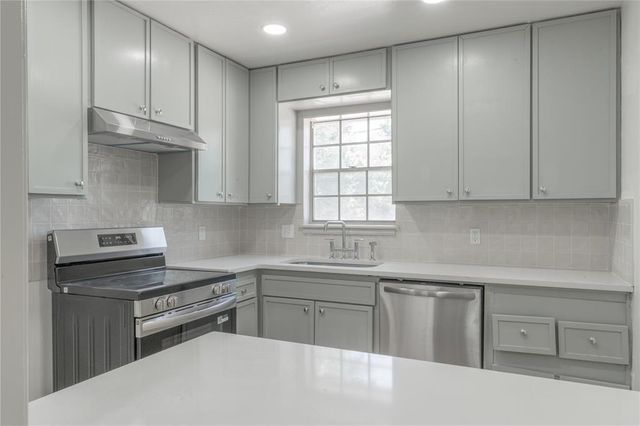 3009 W Wilshire Boulevard, Oklahoma City, OK 73116