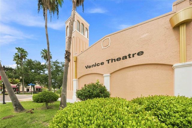 525 MANATEE COURT 10, Venice, FL 34285