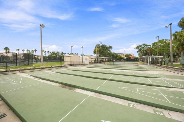 525 MANATEE COURT 10, Venice, FL 34285