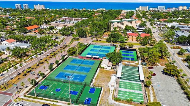 525 MANATEE COURT 10, Venice, FL 34285