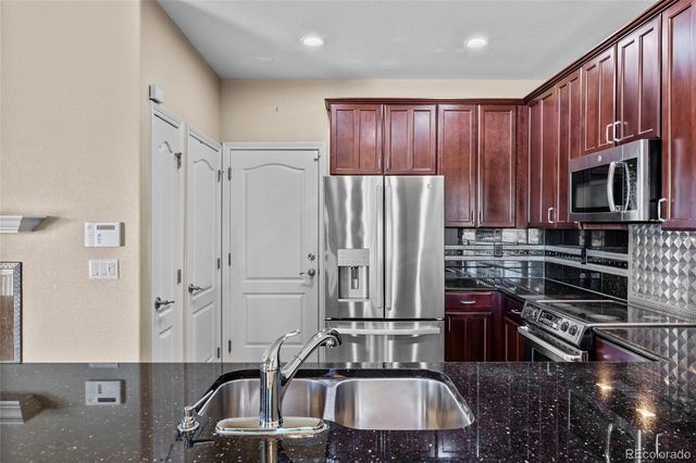 11869 E Maplewood Avenue, Englewood, CO 80111
