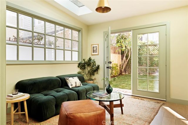 507 S Norton Avenue, Los Angeles, CA 90020