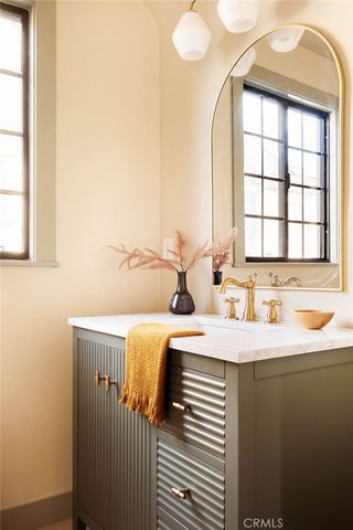 507 S Norton Avenue, Los Angeles, CA 90020