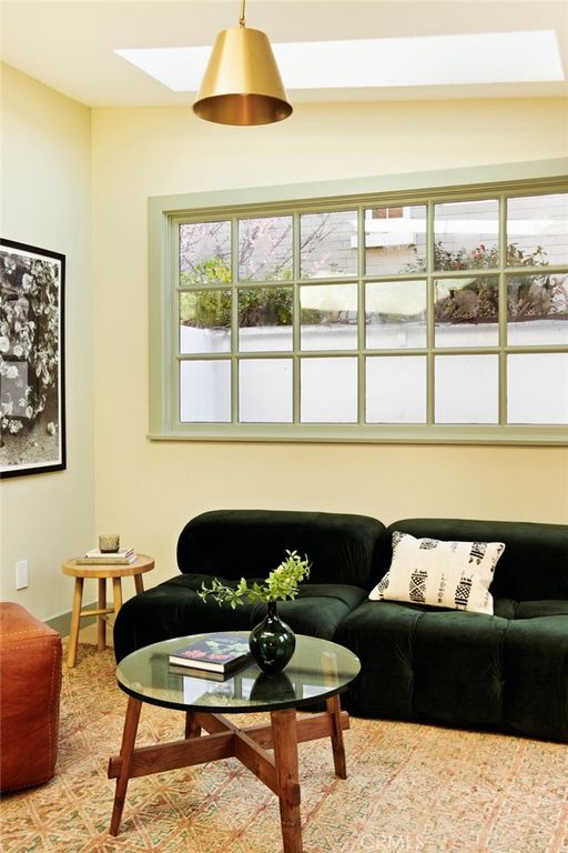 Image 14 of property listing at 507 S Norton Avenue, Los Angeles, CA 90020