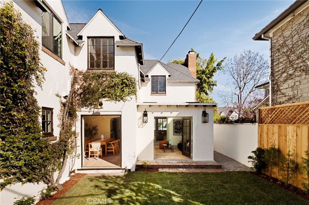 Image 46 of property listing at 507 S Norton Avenue, Los Angeles, CA 90020