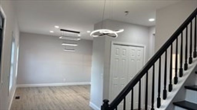 405 Granite St, Worcester, MA 01607