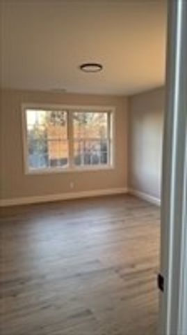 405 Granite St, Worcester, MA 01607