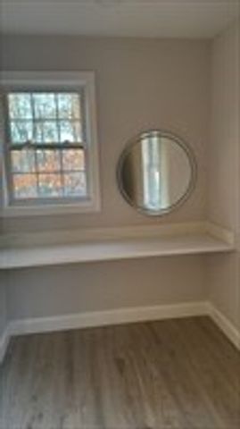 405 Granite St, Worcester, MA 01607