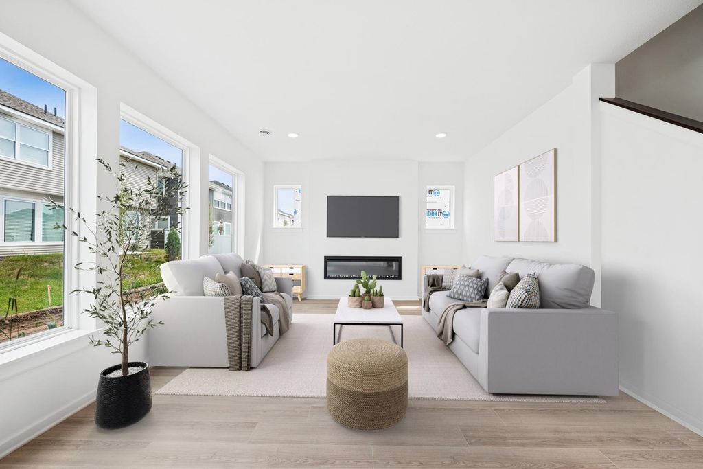 1131 151st Street, Rosemount, MN 55068