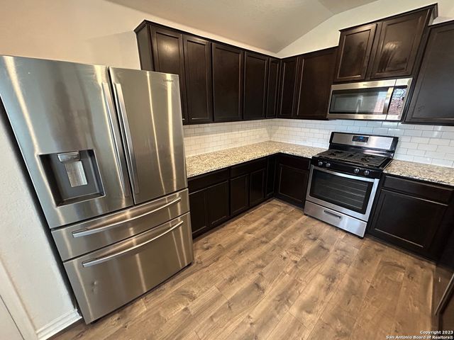 9643 SALERS SPRINGS, San Antonio, TX 78254