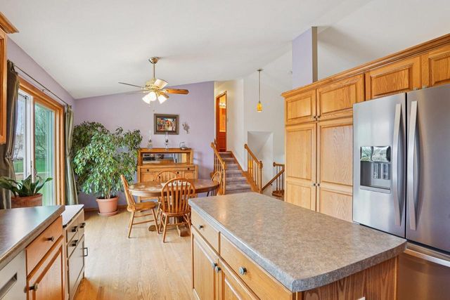 316 Burl Oak Drive, Deforest, WI 53532