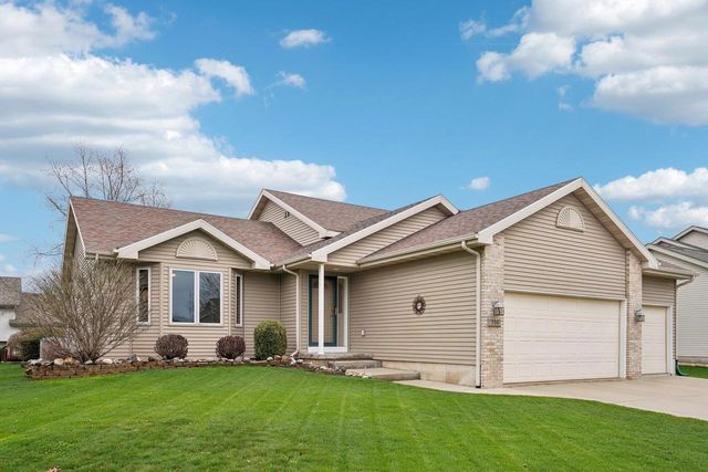 316 Burl Oak Drive, Deforest, WI 53532
