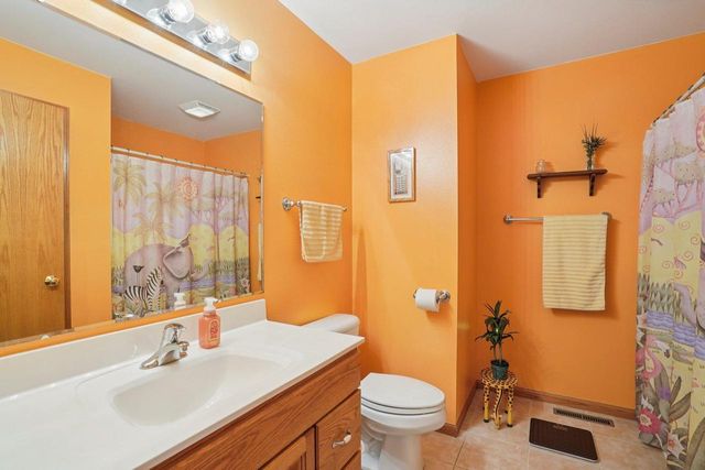 316 Burl Oak Drive, Deforest, WI 53532