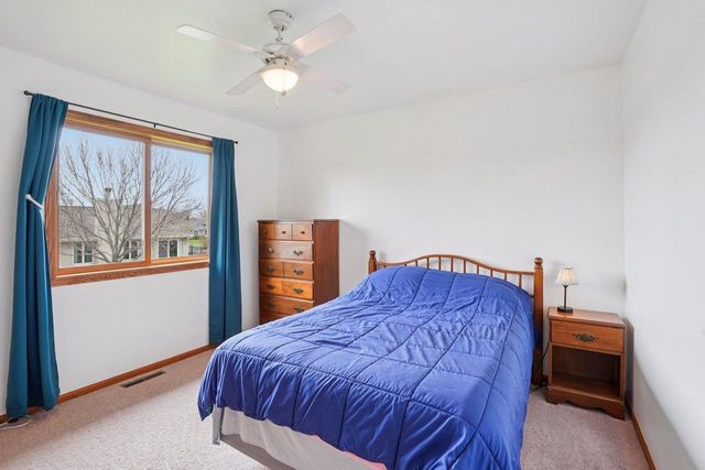 316 Burl Oak Drive, Deforest, WI 53532