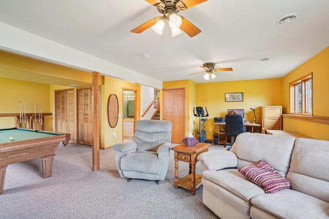 316 Burl Oak Drive, Deforest, WI 53532