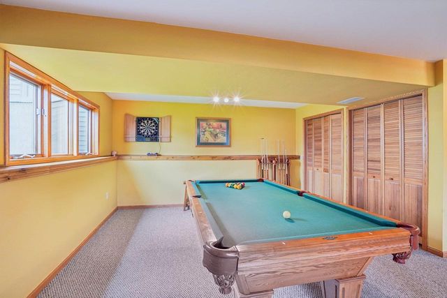 316 Burl Oak Drive, Deforest, WI 53532