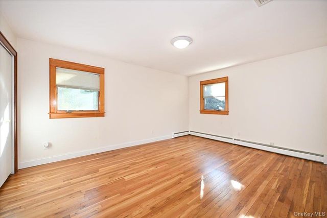 5 Mannetto Hill Road, Huntington, NY 11743