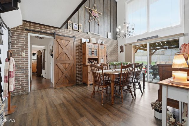 6320 Booth Court, Kingsport, TN 37663