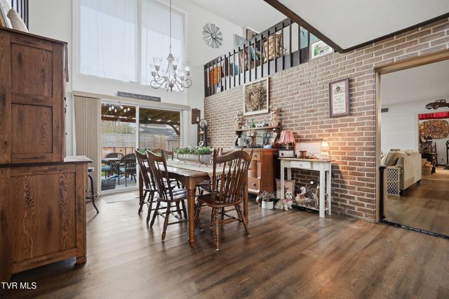 6320 Booth Court, Kingsport, TN 37663