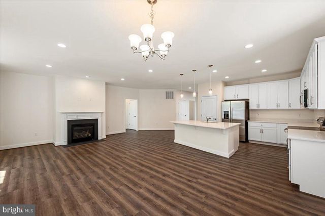 105 AMBERFIELD CT, Winchester, VA 22602