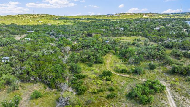 3817 Hart Hollow DR, Spicewood, TX 78669