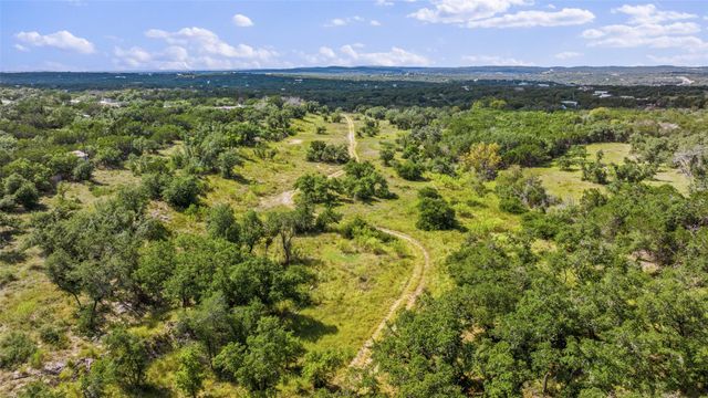 3817 Hart Hollow DR, Spicewood, TX 78669