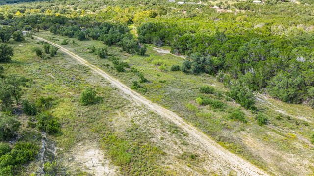 3817 Hart Hollow DR, Spicewood, TX 78669
