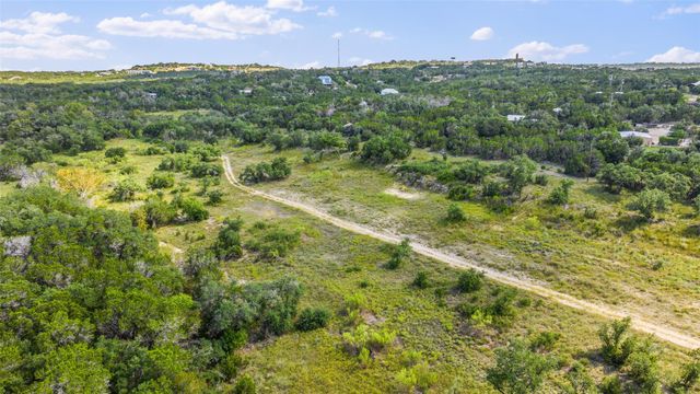 3817 Hart Hollow DR, Spicewood, TX 78669